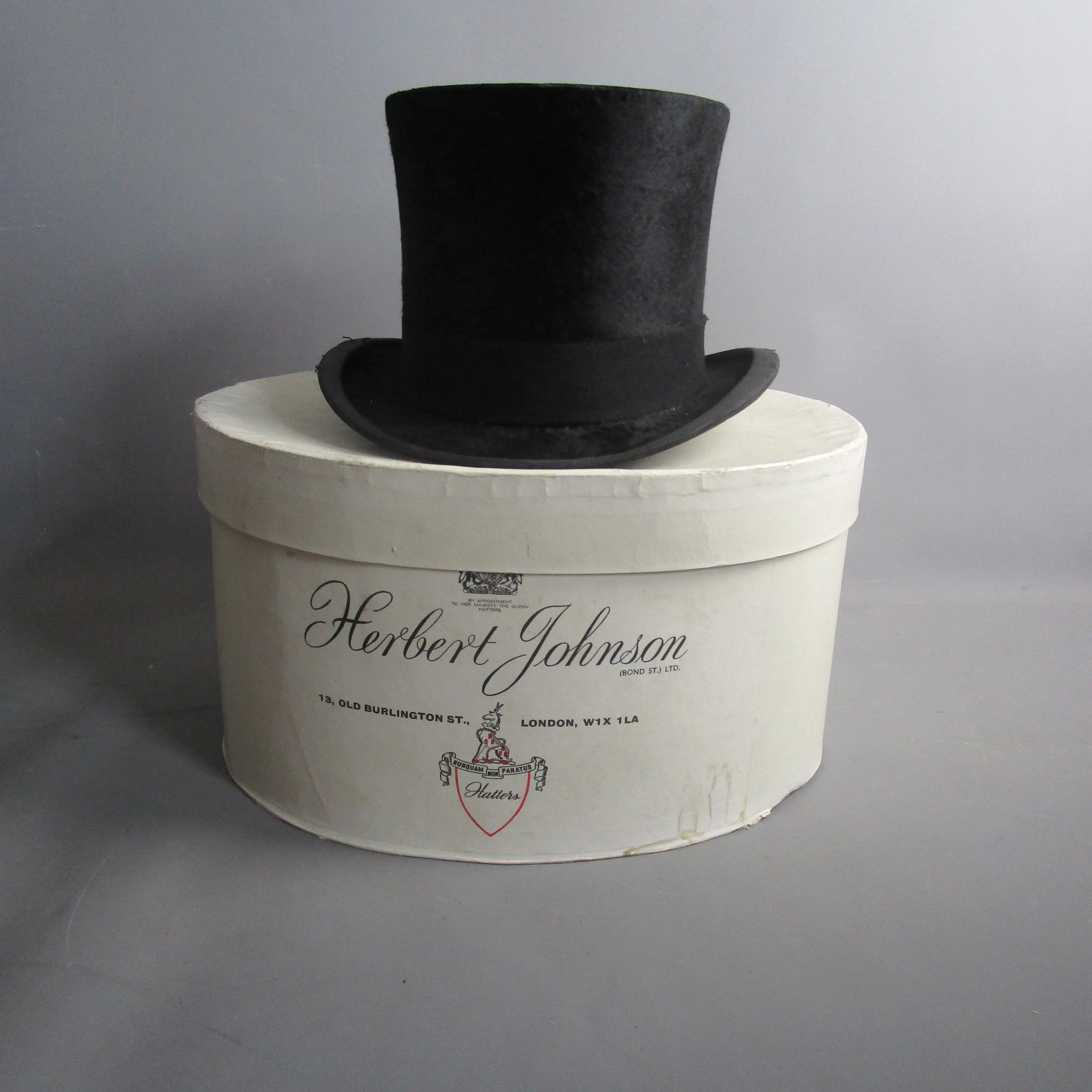 Black Silk Gentleman's Top Hat In Box Christies London Vintage Circa 1950's