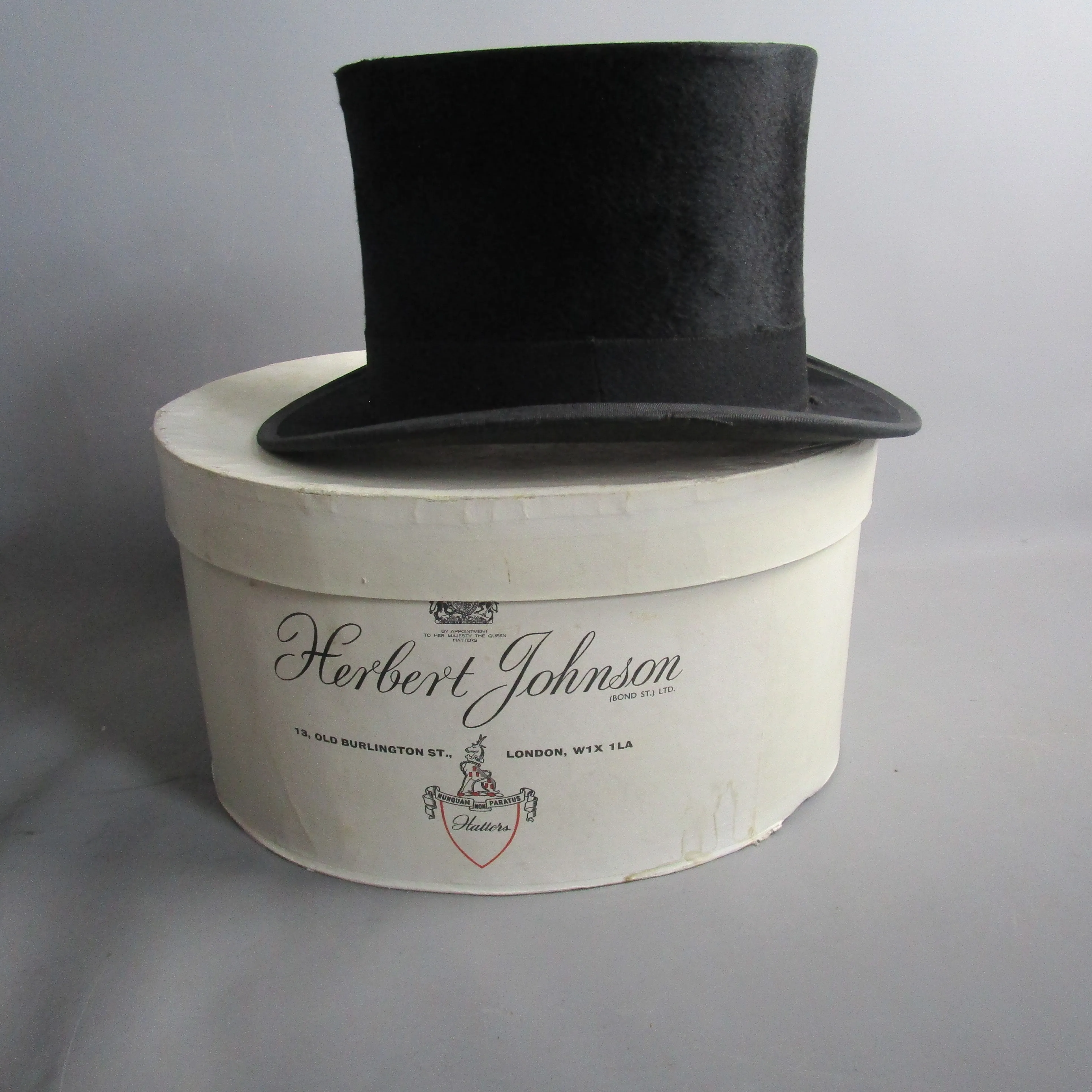 Black Silk Gentleman's Top Hat In Box Christies London Vintage Circa 1950's