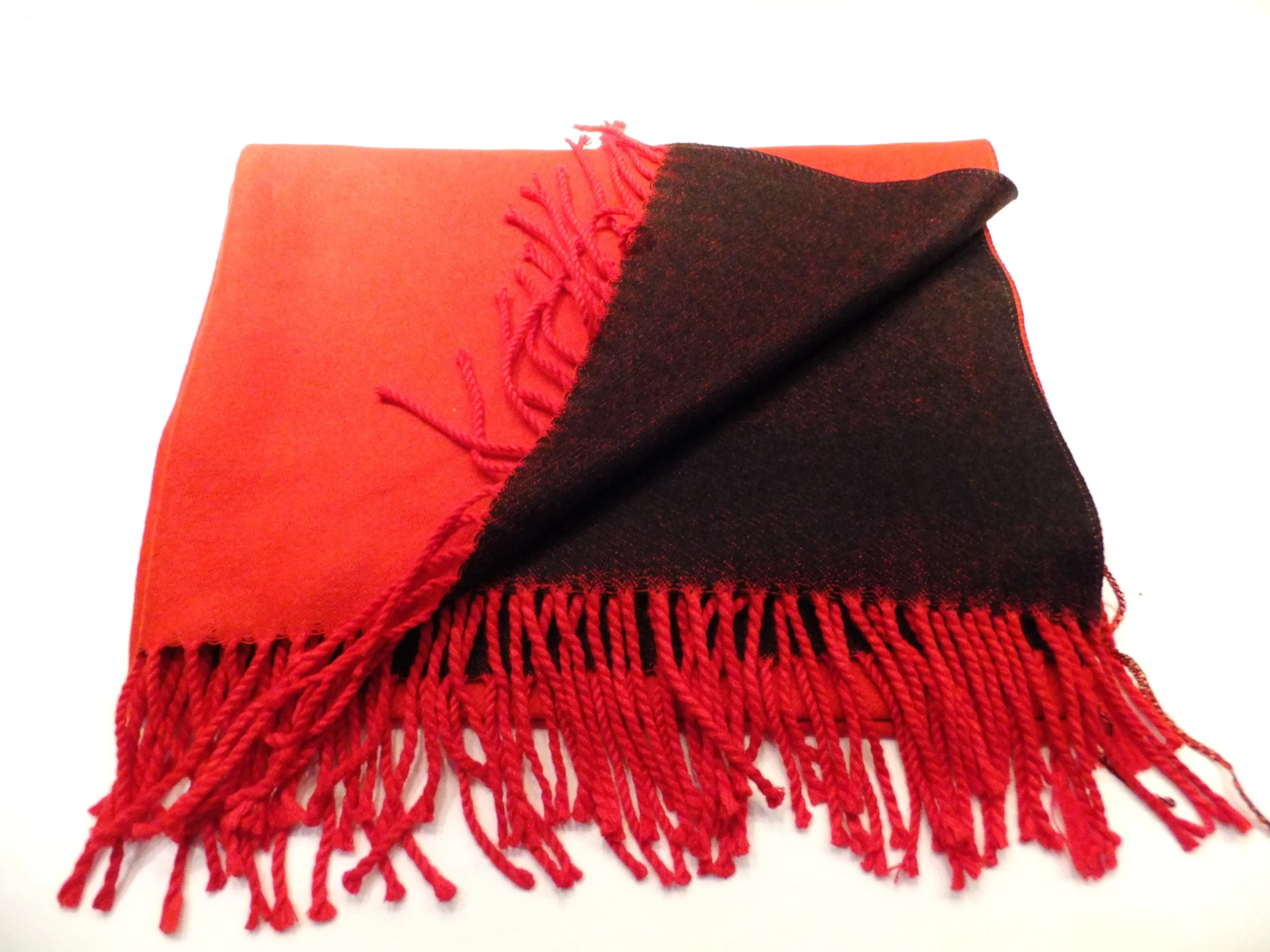 Reversible Red And Black Cashmere Woman's Scarf