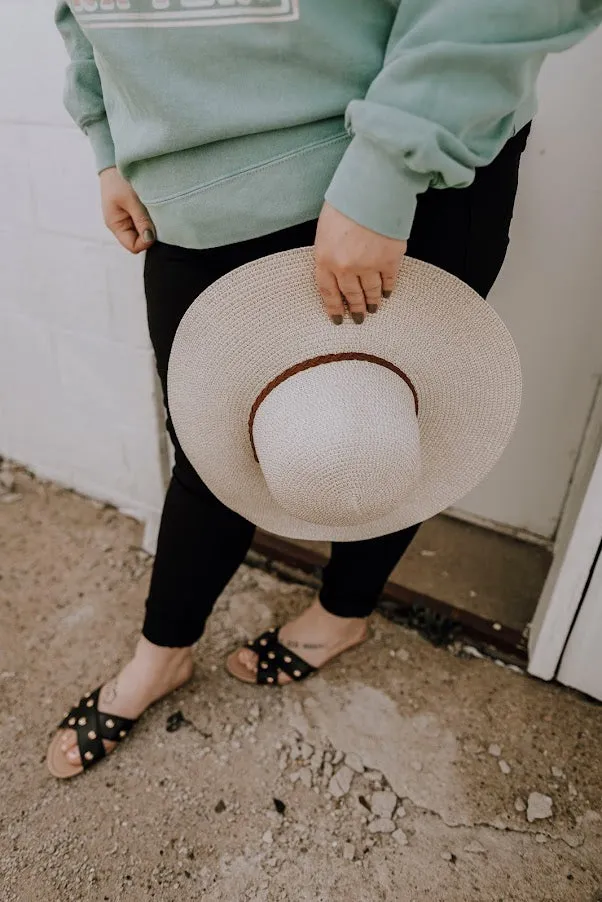 Shimmery Cream Sunhat