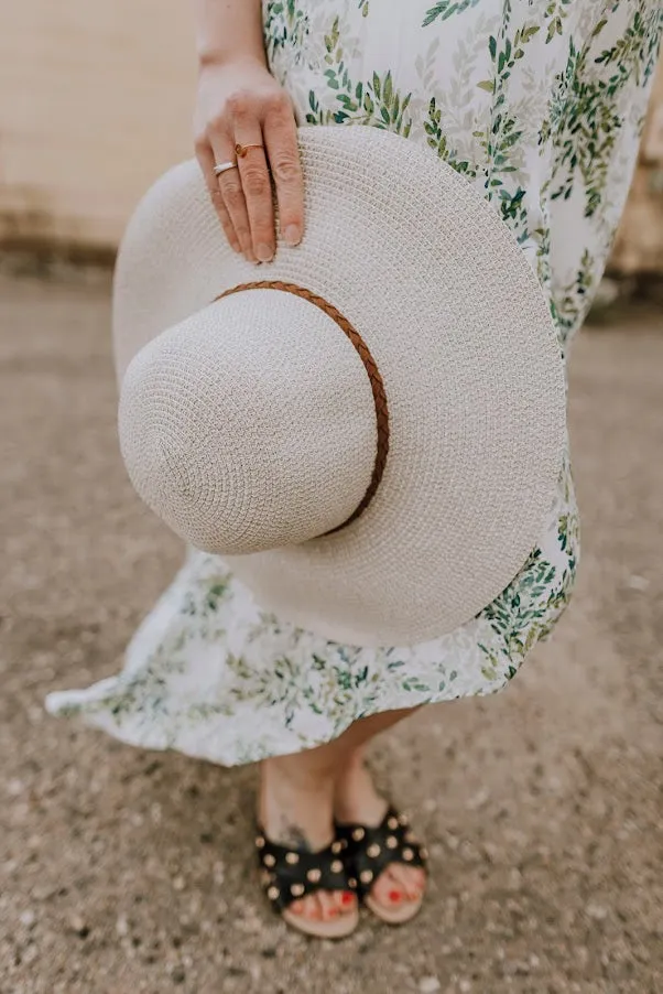 Shimmery Cream Sunhat